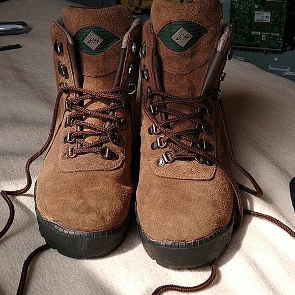 eddie bauer mens boots